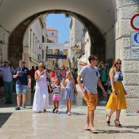 Dani 公寓 扎达尔